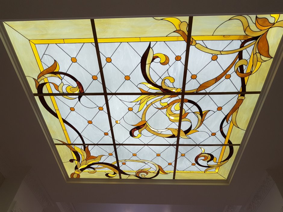 Потолки из оргстекла с рисунком