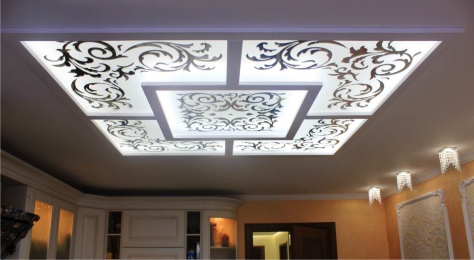 Потолок акриловое стекло
