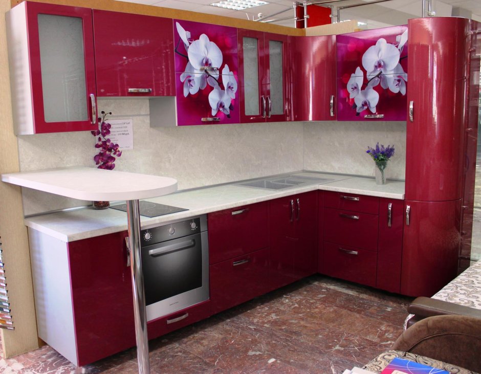 Гламурный металлик кухня