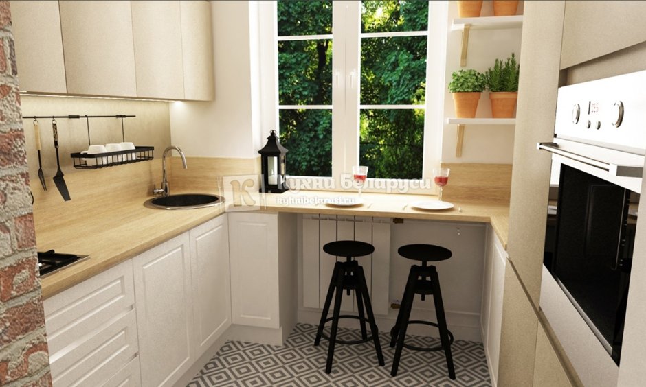 Небольшая кухня со столешницей у окна