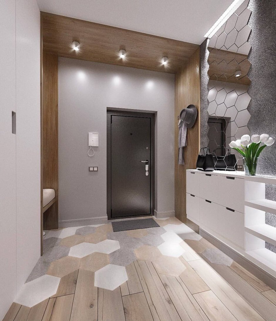 Квадратная прихожая