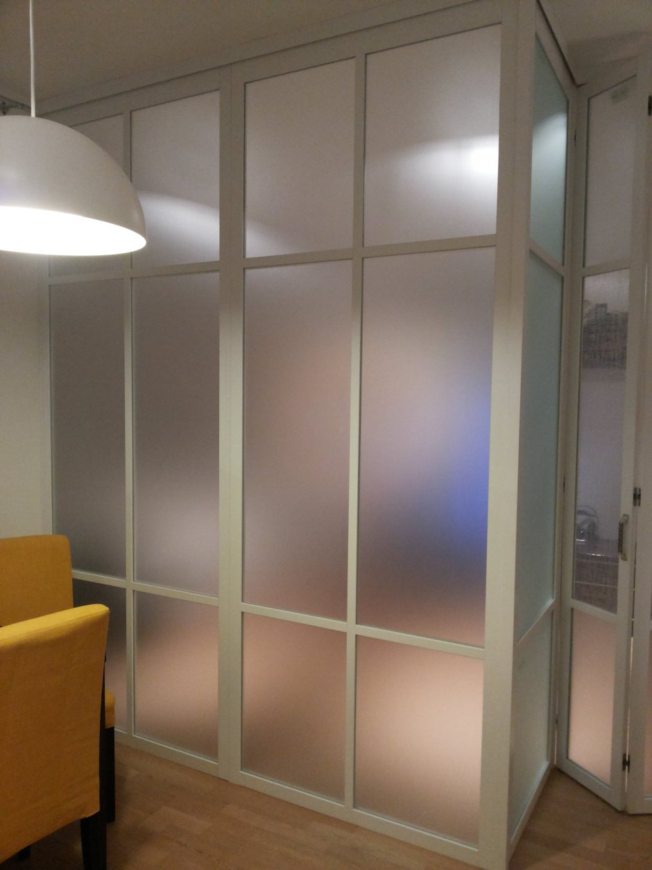 Встроенные шкафы перегородки