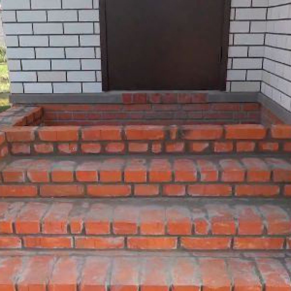 Крыльцо для частного кирпичного