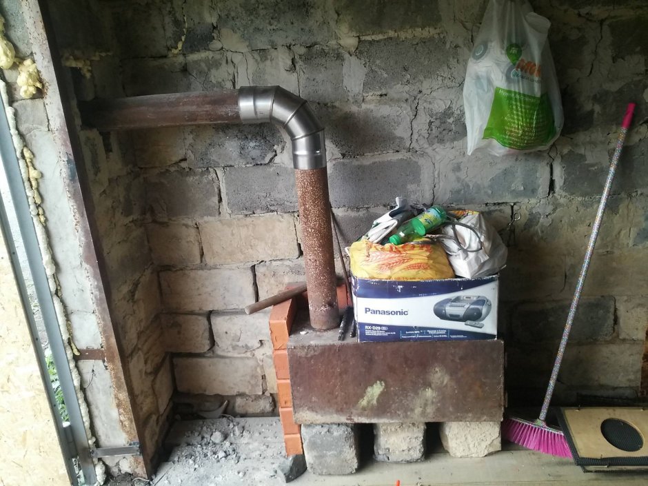 Дымоход для печки в гараже