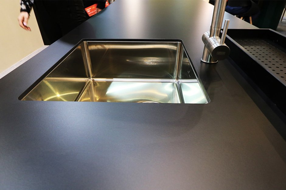 Фундермакс столешницы