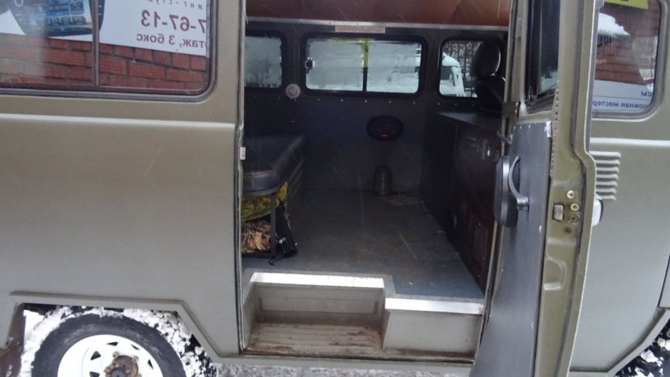 Ящики в УАЗ Буханка