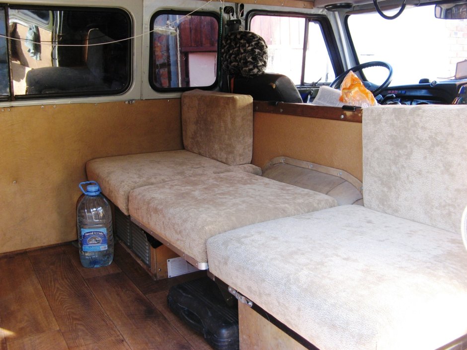 Салонный столик для УАЗ Буханка в Нижегородской