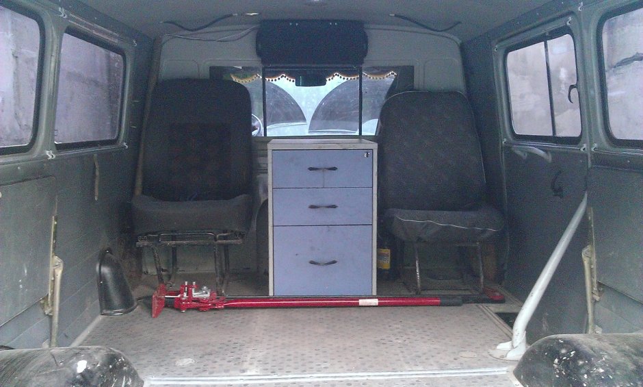 Центральный бар УАЗ 2206