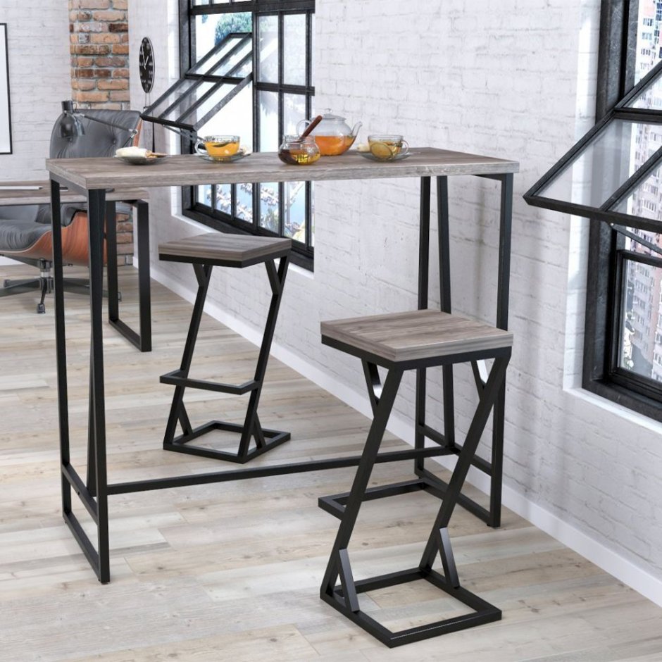 Барная стойка с бутылками