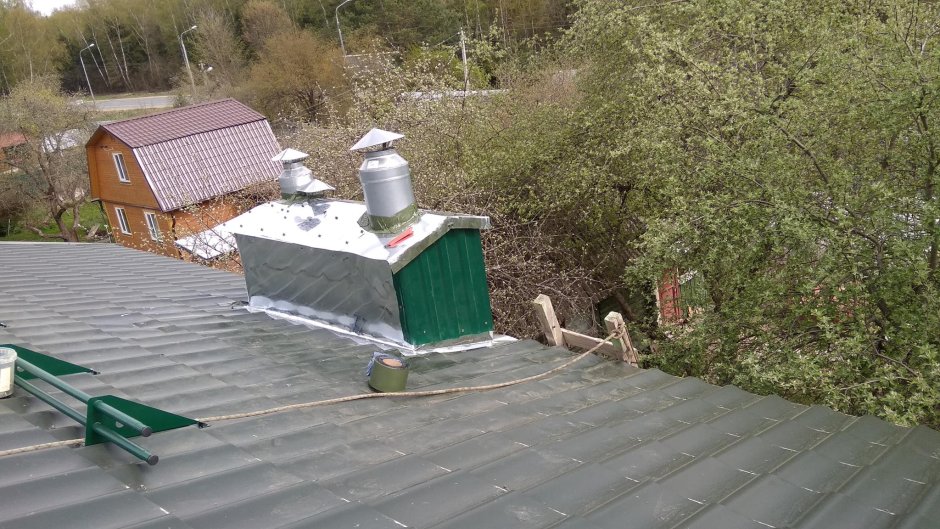 Вентиляционный короб на кровле