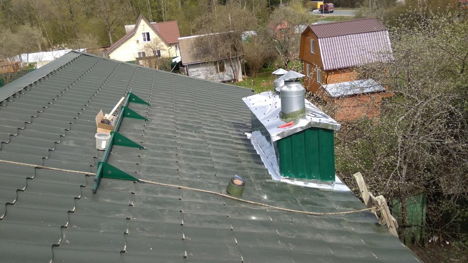 Вентиляционный короб на кровле