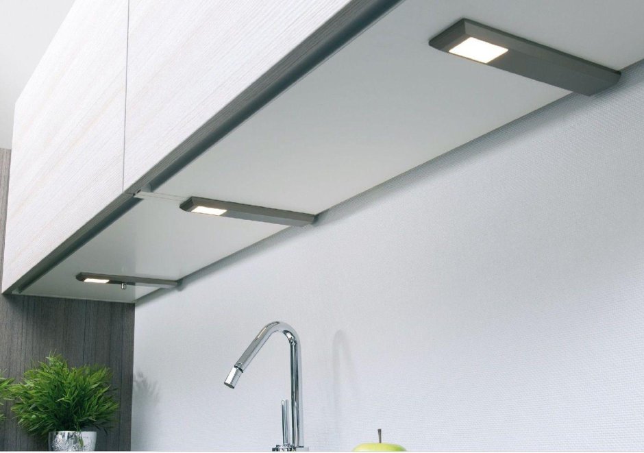 Подсветка под кухонными шкафами