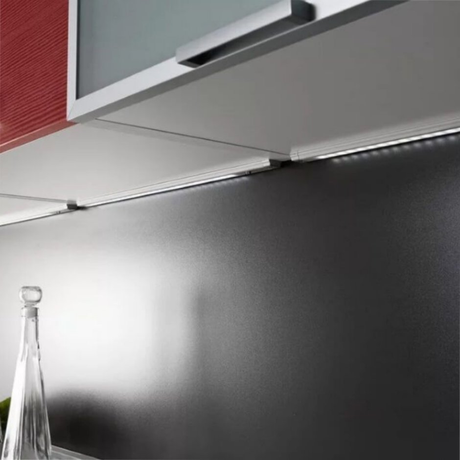 Профиль для ленты светодиодной gola для кухни