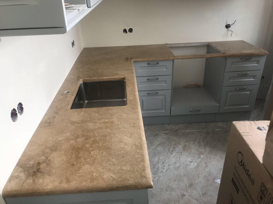 Столешница из травертина