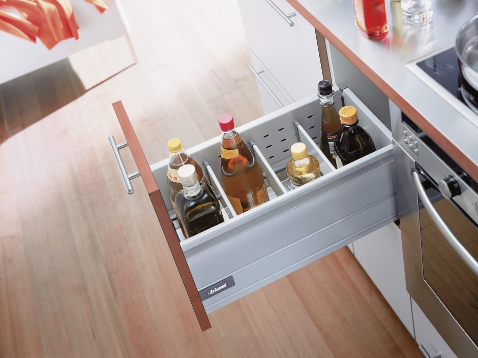 Разделитель тандембокс плюс Blum