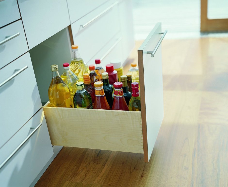 Выкатная бутылочница из ЛДСП