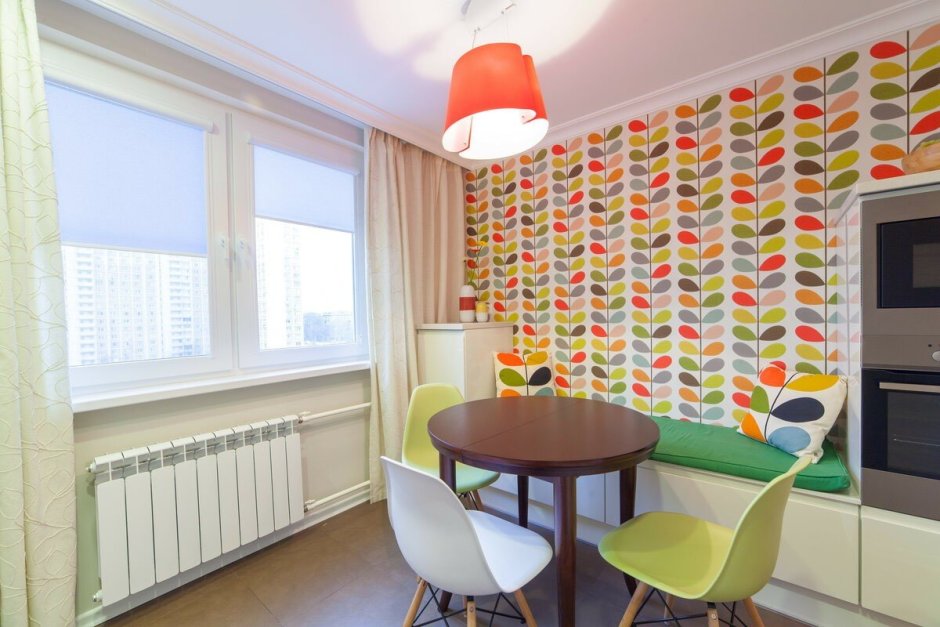 Салатовые стены на кухне