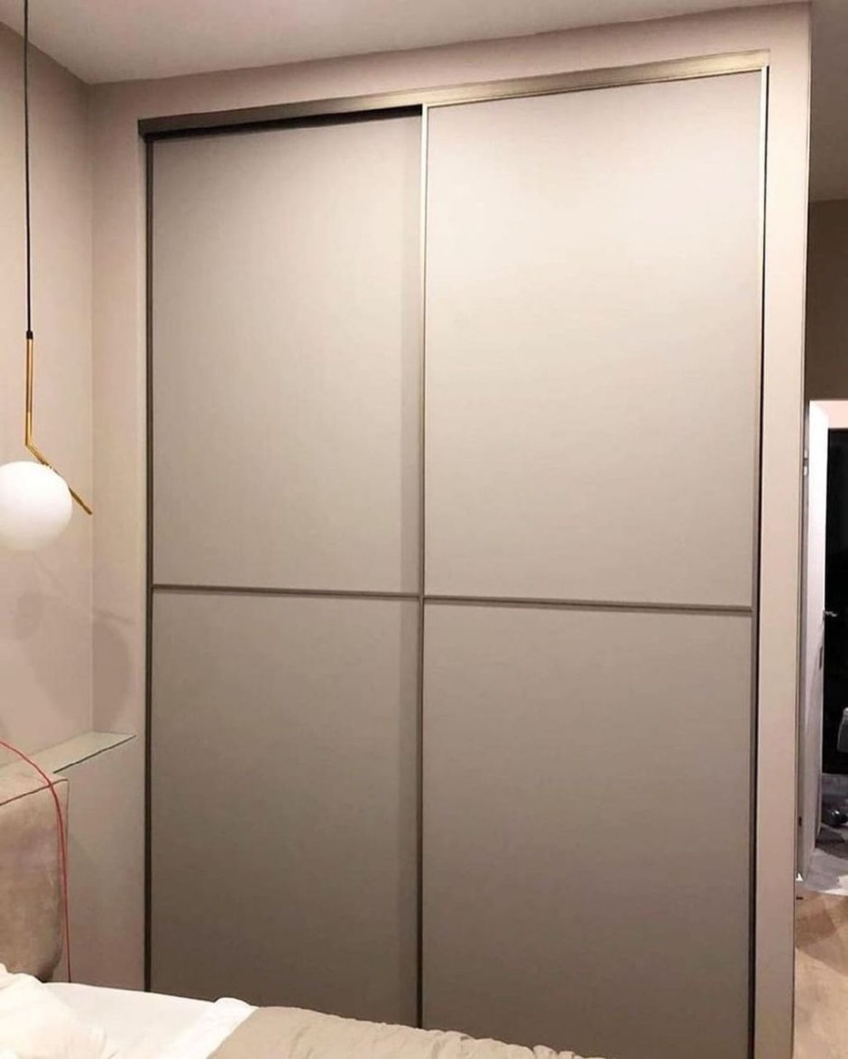 Шкаф купе с тонким профилем