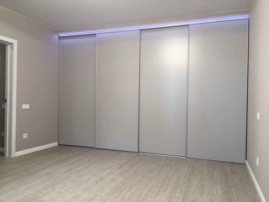 Фото шкафов купе с профилем Bridge New City