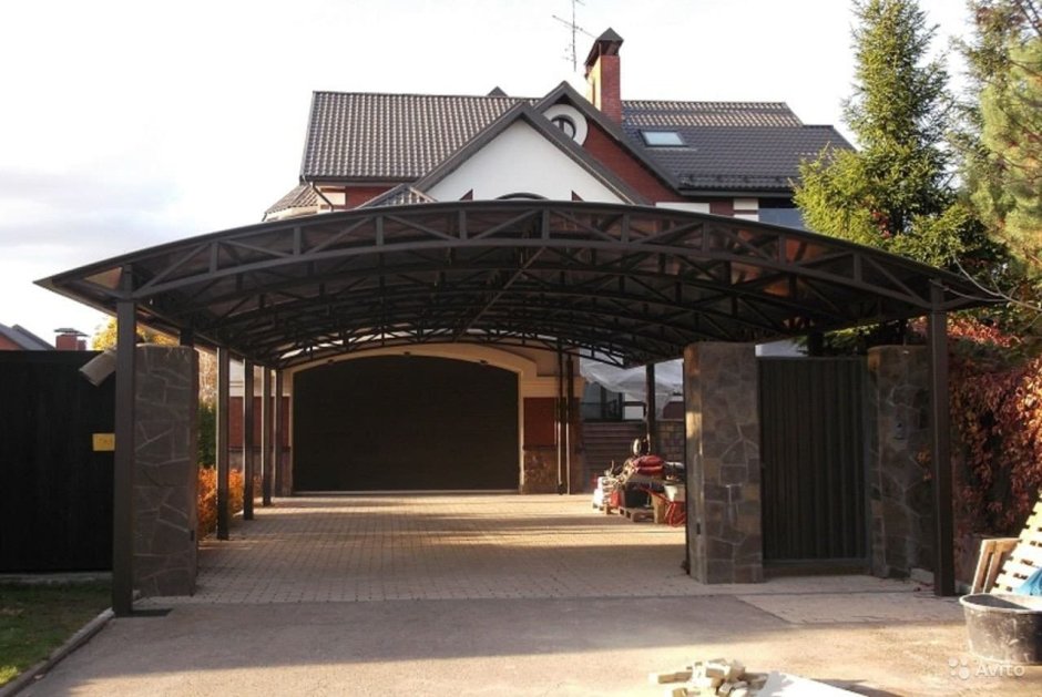 Навес во дворе