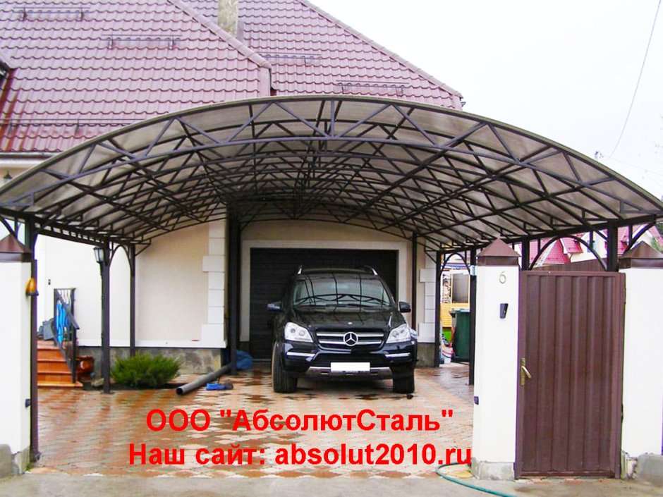 Навес для автомобиля из поликарбоната