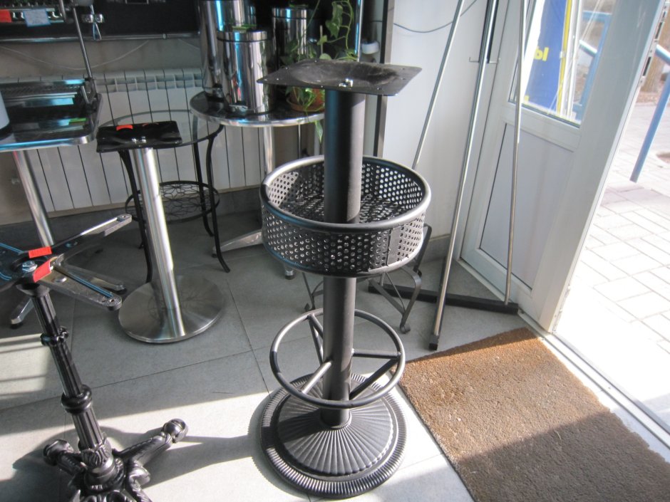 Барная стойка полукруглая для кафе