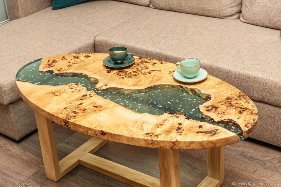 Мебель из орехового дерева