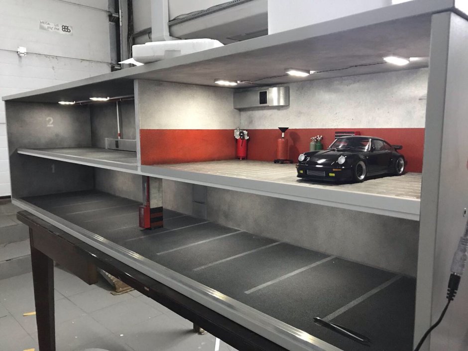 Диорама парковка 1 18