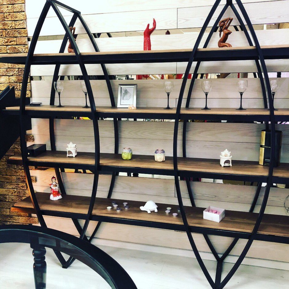 Вертикальная парковка для велосипедов