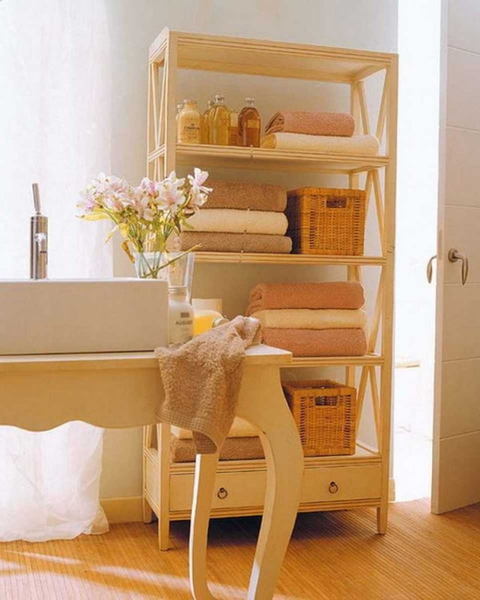 Стеллаж в ванную комнату