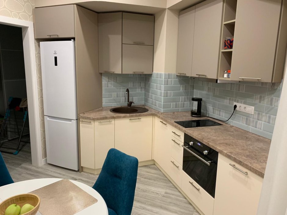 Нестандартные кухни с выступами