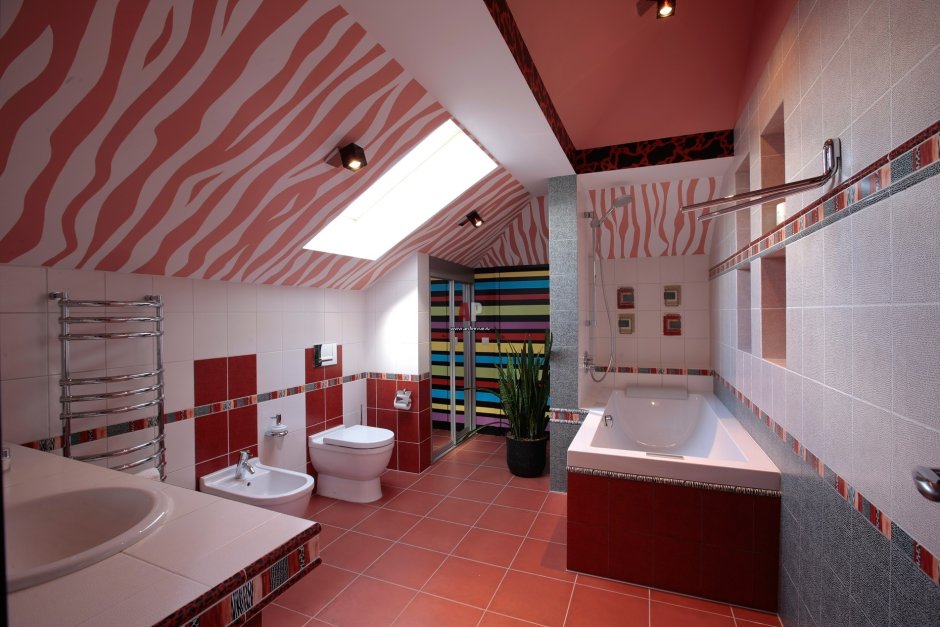 Ванна на мансарде