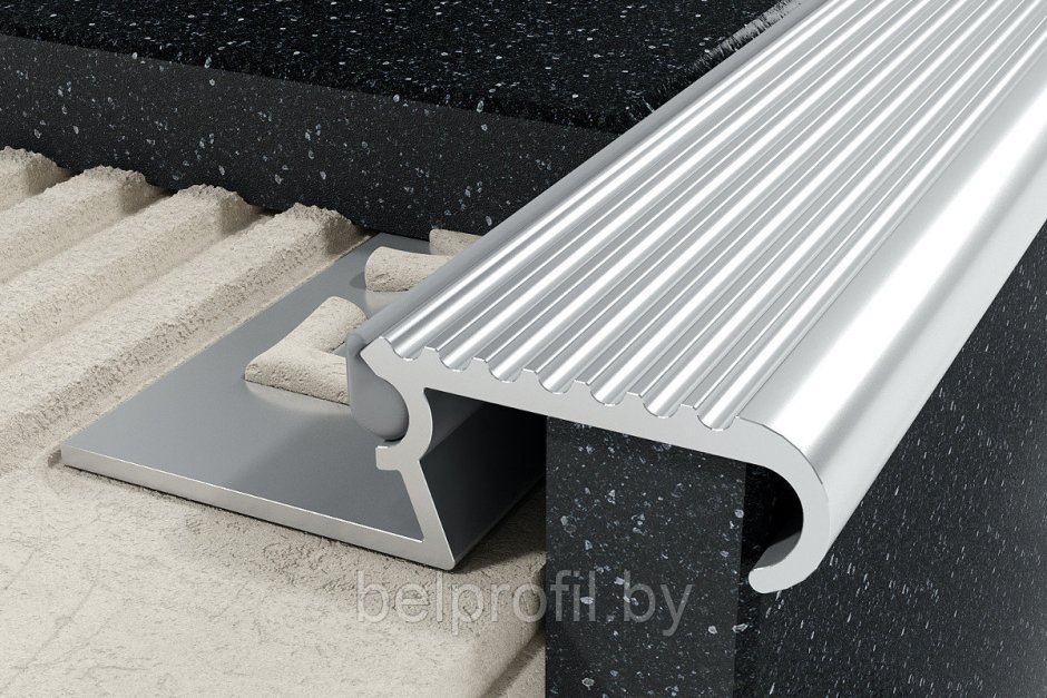 Профиль для облицовки ступеней PV-49/10 мм, серебро 270 см