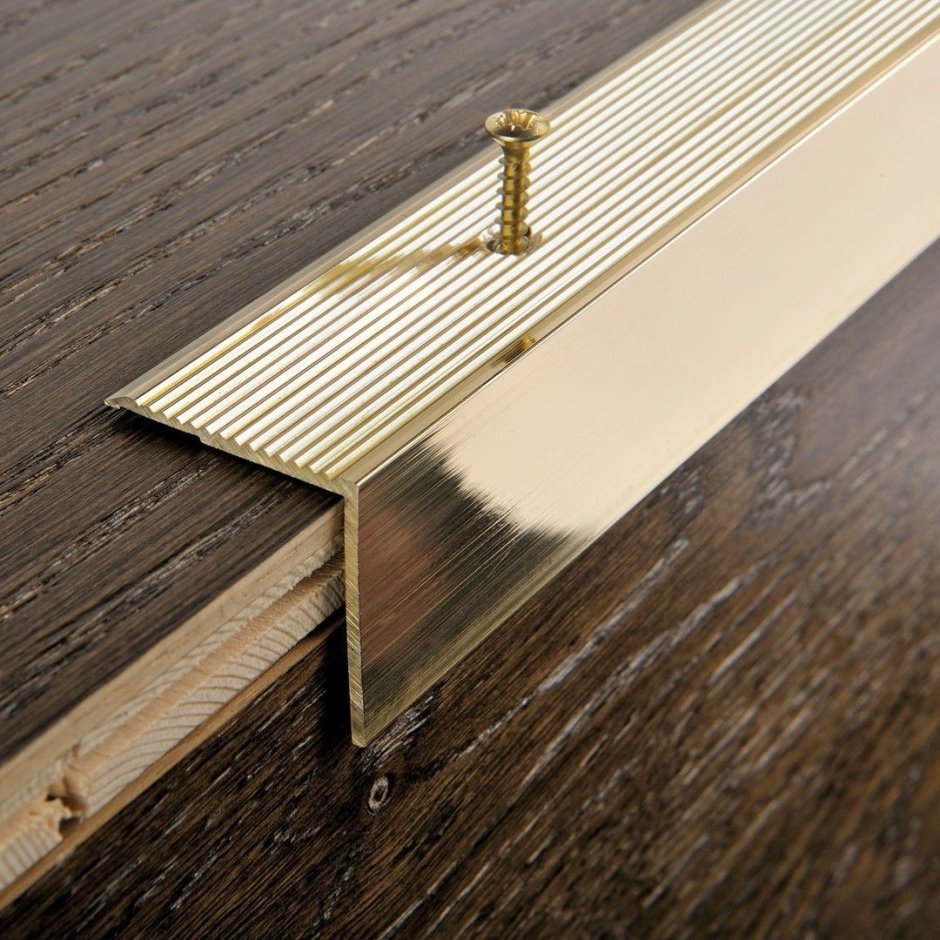 Латунный профиль угол 30