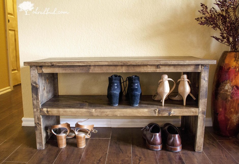 Скамья с полкой для обуви из дерева