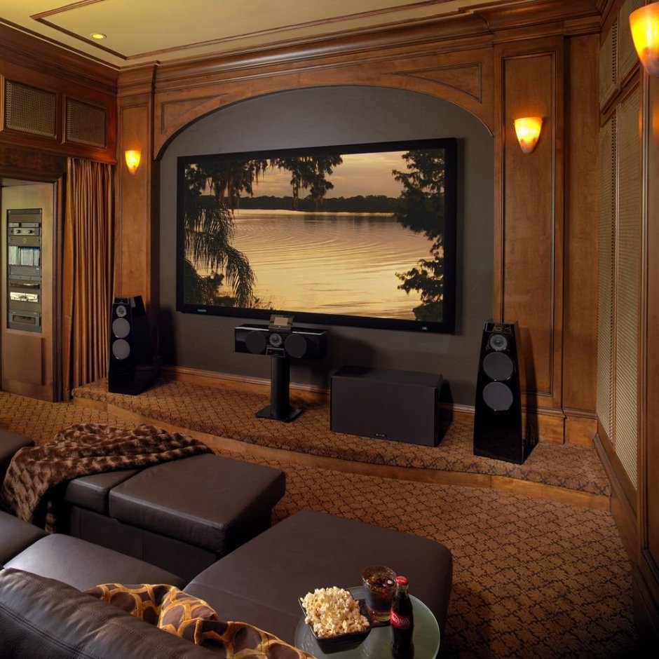 Комната с телевизором