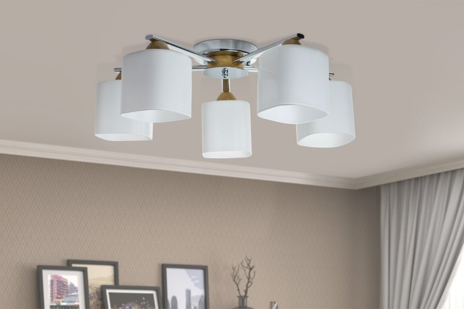 Люстры в интерьере гостиной