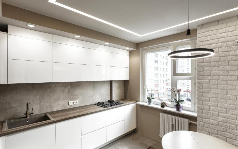 Белая кухня без ручек