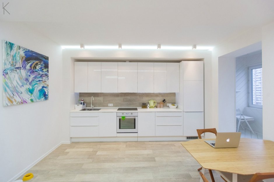 Короб над кухней