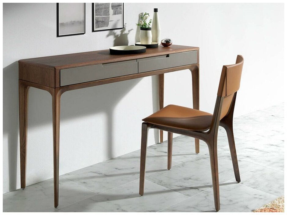 Стул обеденный кожаный