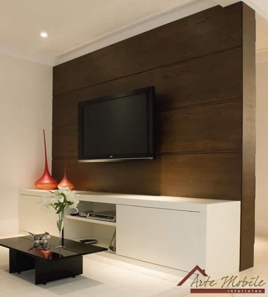 Деревянная панель под телевизор