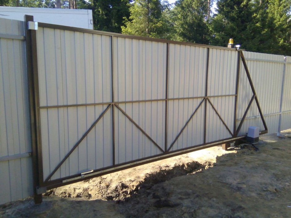 Ворота распашные RAL 7004