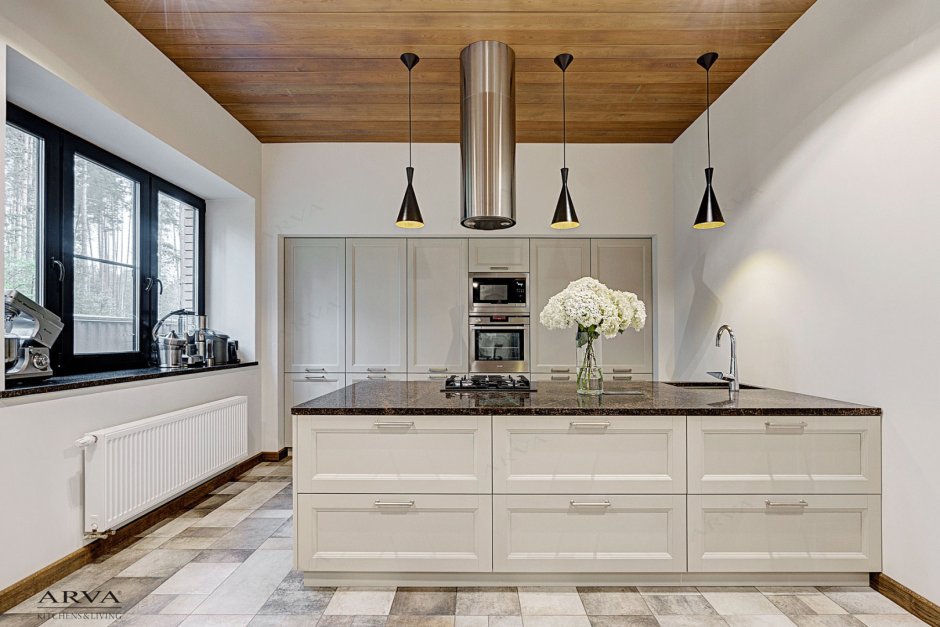 Кухни с дубовым фасадом