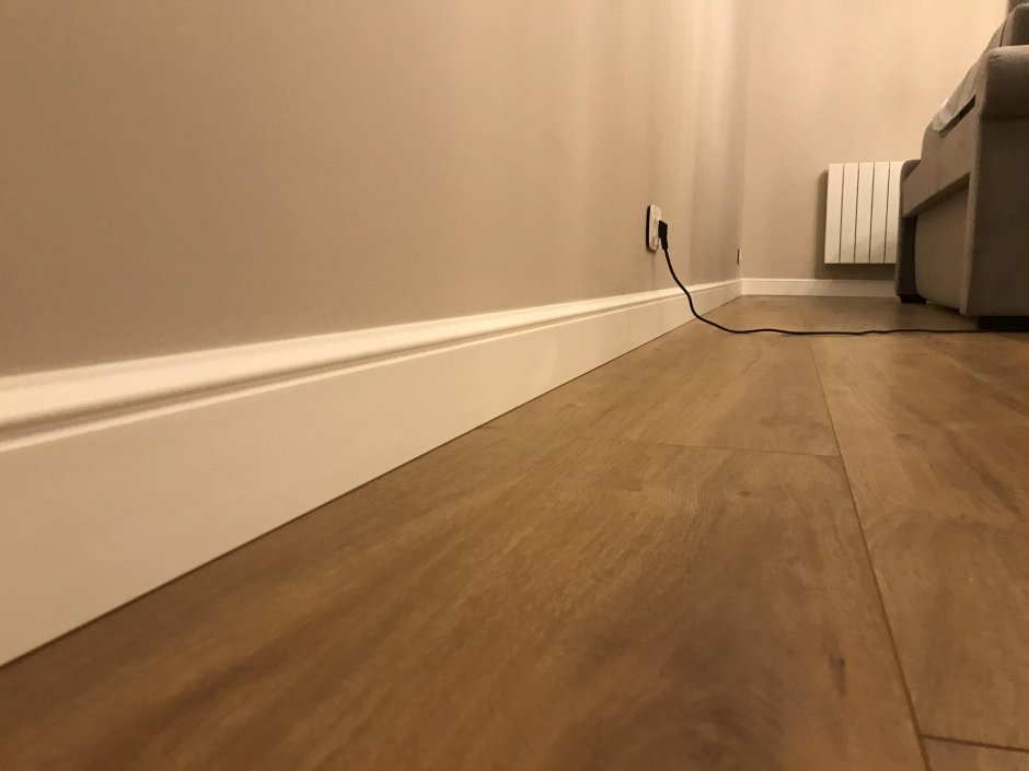 Плинтуса напольные 2022