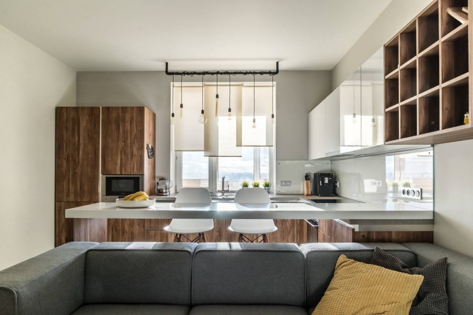 Кухня гостиная с окном