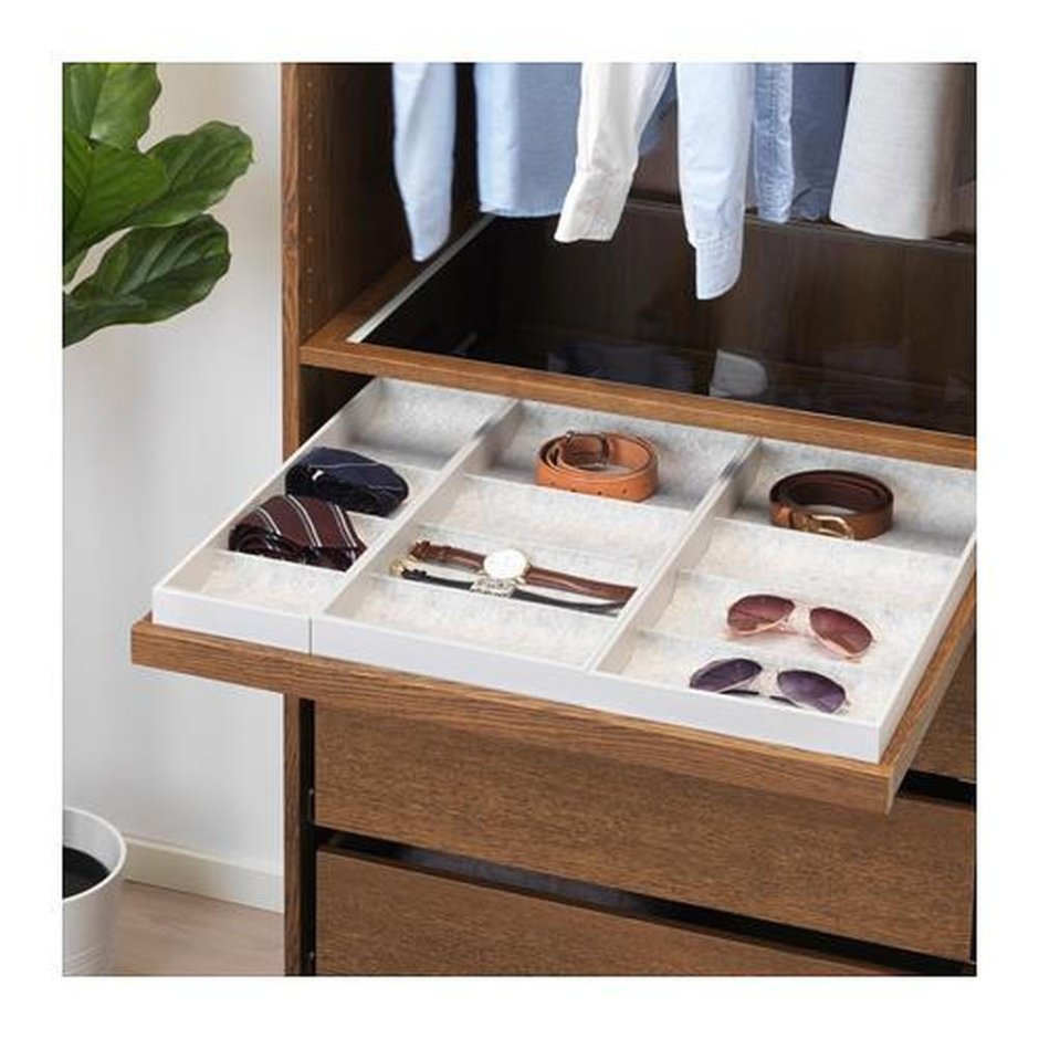 Выдвижная брючница Blum