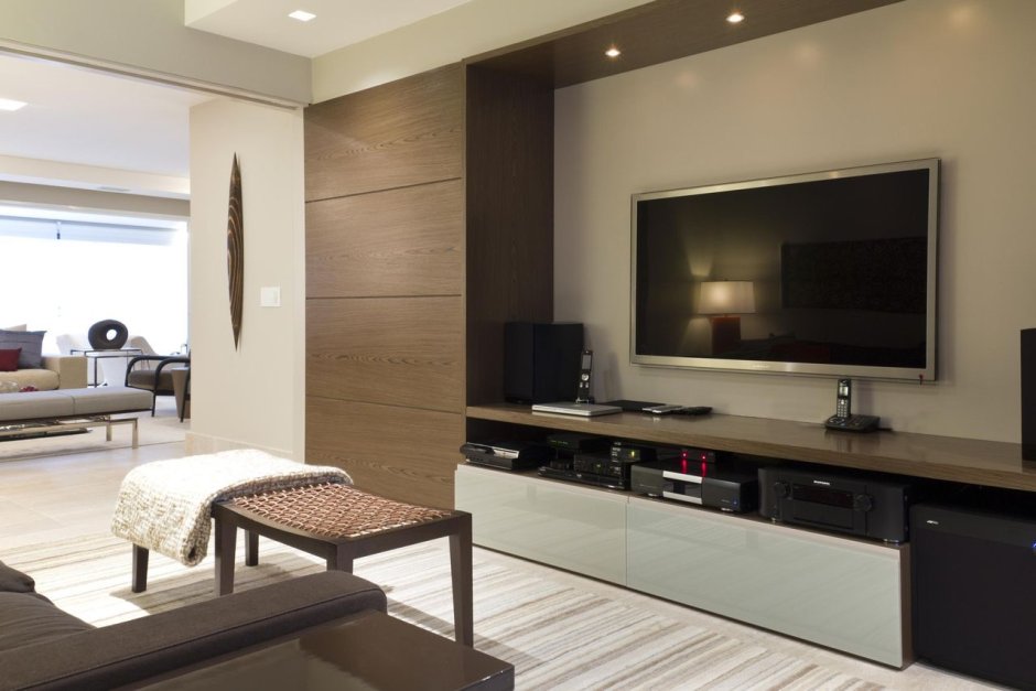 Кухни деревянные современные