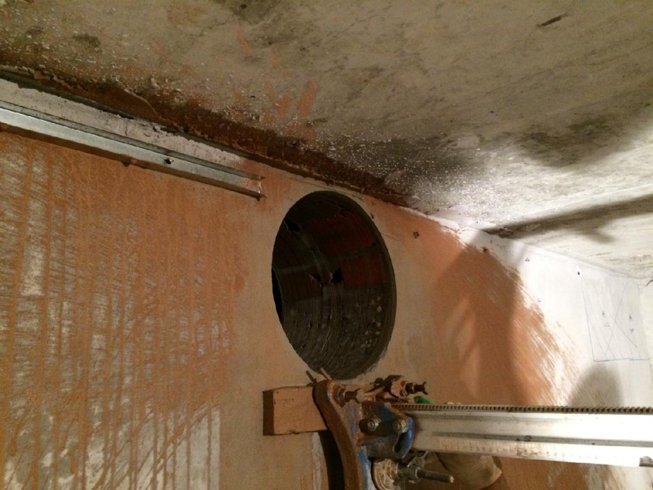 Алмазное бурение вентканал