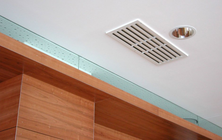 Вент решетка для натяжного потолка