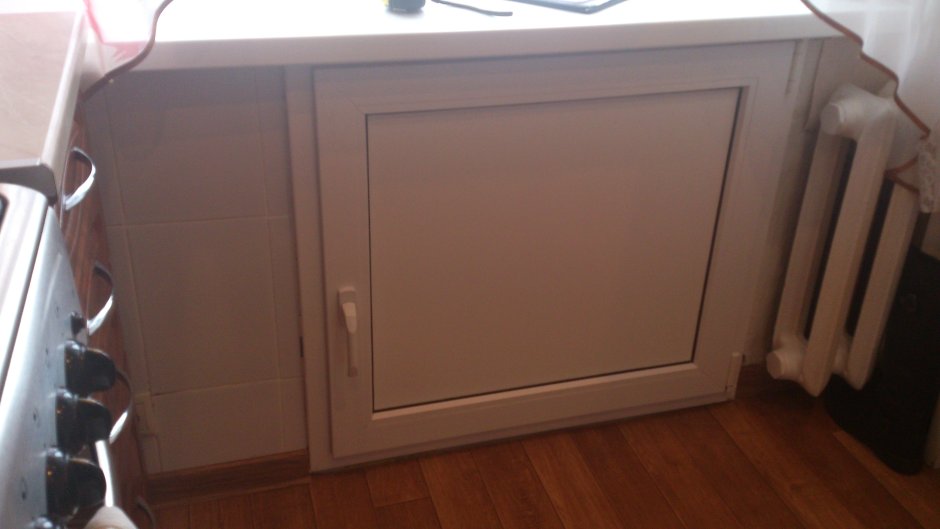 Двери для подоконного холодильника